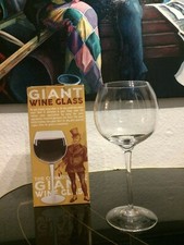 Riesenweinglas für eine Flasche Wein - "Giant Wine Glass"