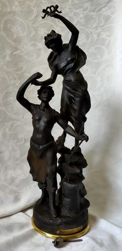 Wunderschöne aufsatzfigur - wunderschöne,