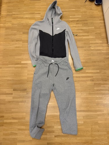 Nike tech fleece - tech,