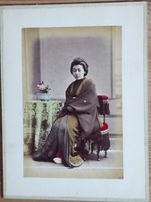 Geisha sitzend Bild 13,8 x 9,5