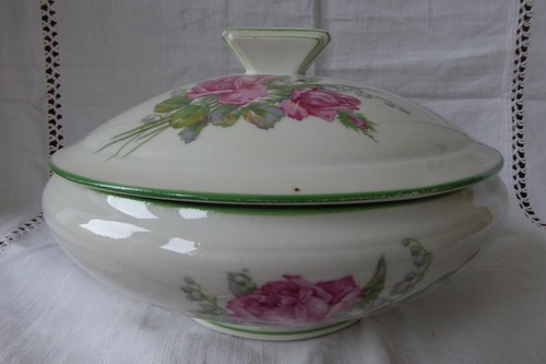 Schöne vintage blumenterrine - vintage,
