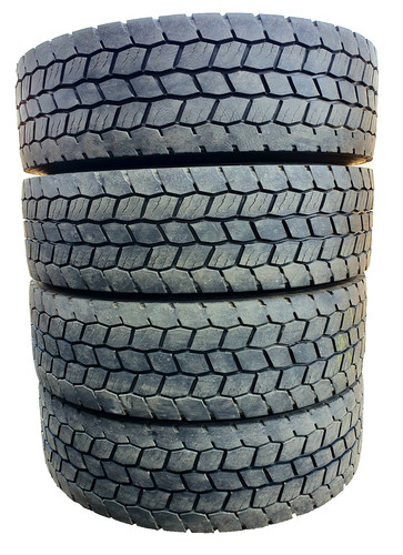 Neue rille gebrauchtreifen - neue-rille, ®