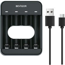 Akku Ladegerät 4 Steckplätze