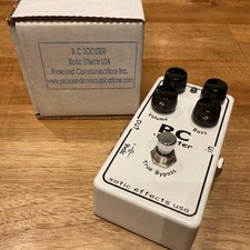 Xotic RC Booster weiß