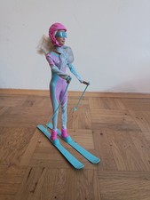 SKI FUN BARBIE Vintage 