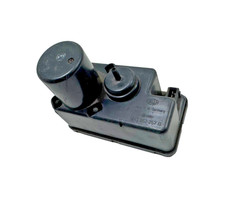 Audi 80 100 200 ZV Pumpe Zentralverriegelungspumpe 443862257B