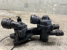 88979 Thermostatgehäuse VW Golf V (1K) 03C121111T 1.4 TSI 90 kW 122 PS