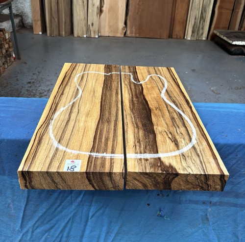 Black limba stück - black, 2