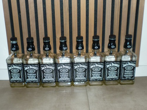 Jack daniels flaschen 0 - x,