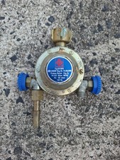 Gasdruckregler Gasdruckminderer Gasflasche Camping Propan / Butan