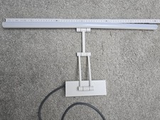 Moderne LED-Wandleuchte mit Schwenkarm – ca. 60 cm – inkl. Befestigungsmaterial