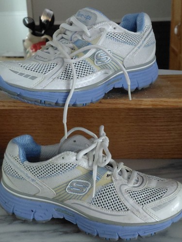 Skechers shape ups - skechers,