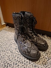 Schnürboots / Stiefeletten
