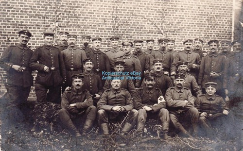 Foto gruppenfoto rot - gruppenfoto, rot-kreuz