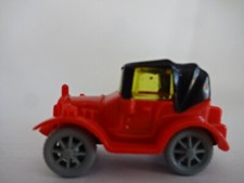 Miniatur Oldtimer / Roter Standard 95 HP / Graue Reifen mit Schwungrad