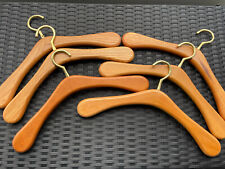 6 Kleiderbügel aus Holz - Holzbügel - Holzkleiderbügel - goldfarbene Aufhängung