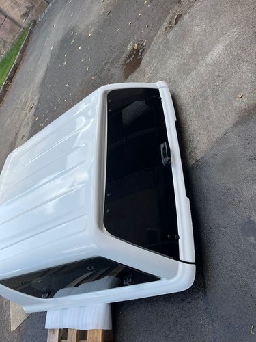 Toyota hilux hardtop 2024 - toyota,