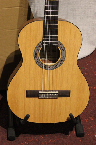 KINDER-Konzert-GITARRE