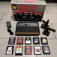 ATARI 2600 KONSOLE HOLZ + 2