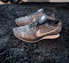 Nike Flyknit Racer schwarz