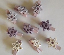 9 x Holz Blüten Klammern Flieder lila weiß Hochzeit Deko Tischkartenhalter