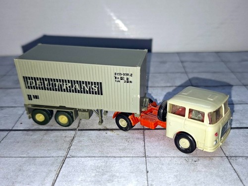 Espewe plasticart - -,