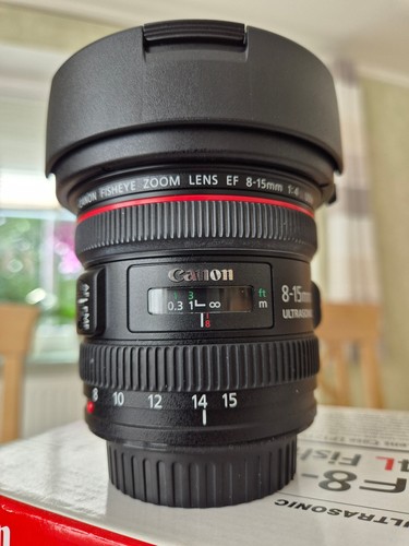 Canon f 4 - 8-15, mm