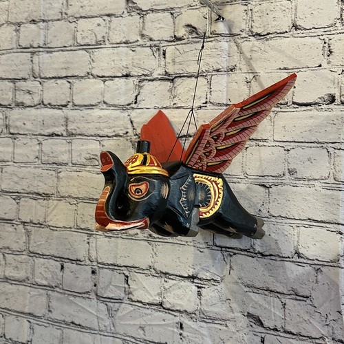 Schwarzer elefant volkskunst - elefant,