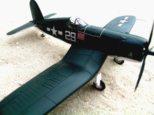 Corsair f4u flugzeug metall - corsair,