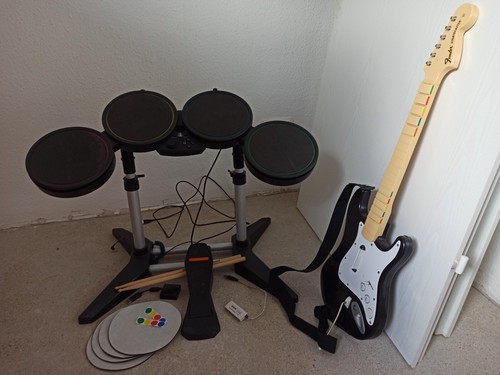 Rockband instrument edition - instrument,