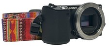 Sony Alpha NEX-5 14.2MP