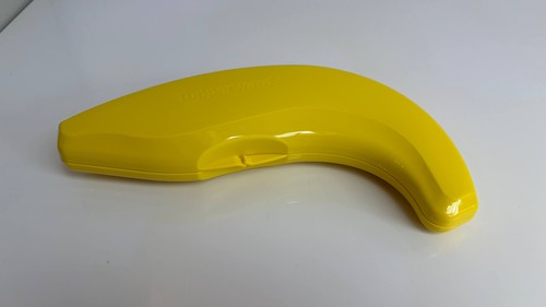 Tupperware banana joe - banana,
