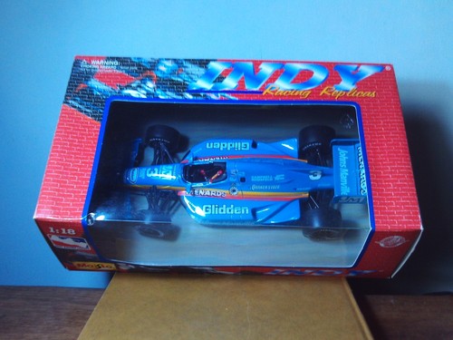 Maisto 31111 indy racing - 1/18,