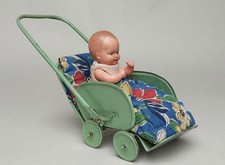 Kleiner Blech Puppen wagen karre Schildkröt Puppe Püppchen 12 1/2  13 1/2 alt