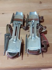 Gleitschuhe  Schlittschuhe