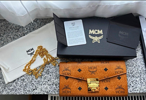 Mcm pouch patricia leder - mcm,