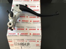 Ducati Diavel Brembo Radial Bremspumpe incl. Bremshebel. New