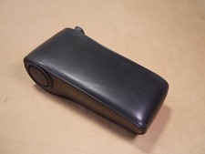 Schwarze Mittelarmlehne Mercedes W124 Armlehne