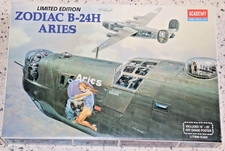 ACADEMY 2160 ZODIAC B-24H ARIES MIT POSTER 1:72