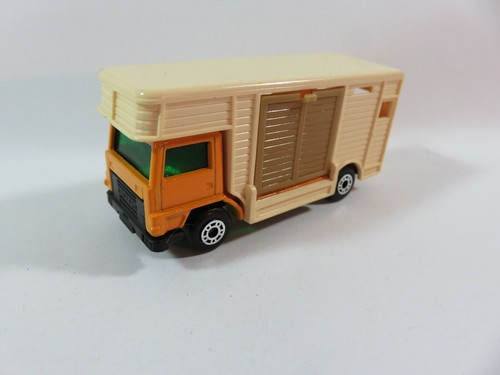 Matchbox superfast horse box - matchbox,