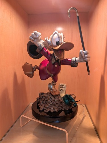 Carl barks bronze - carl, off