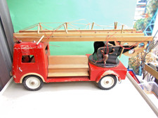 HEDO Feuerwehr-Leiterwagen