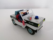 Altes DAIYA Polizei Jeep P-215 Japan Polizeiauto Blechspielzeug 1960er Auto