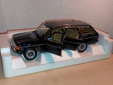 MERCEDES BENZ E-Klasse W123 S123 200 T-Modell 200T Kombi 1982 black Norev 1:18