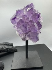 Amethyst Groß Klar Auf Metall