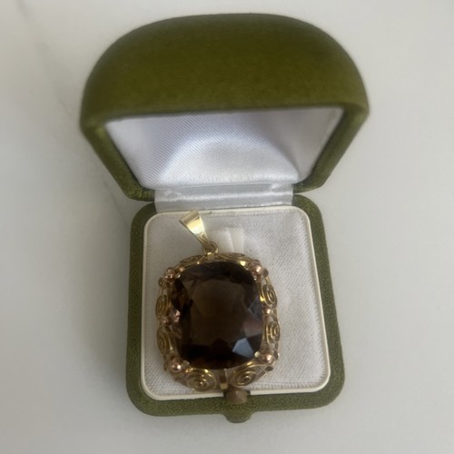Vintage anhänger aus - anhänger, 585
