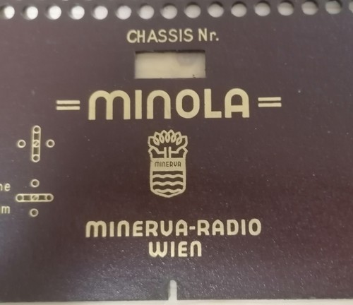 Röhrenradio rückwand minerva - röhrenradio,