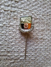 Ehrennadel für besondere