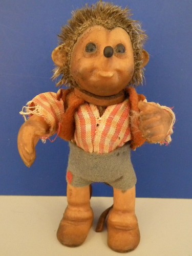 Alte kleine puppe mecki - kleine,