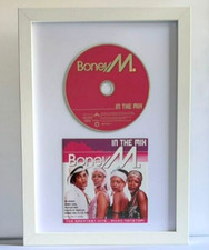 Ikea CD mit Bilderrahmen, weiß, 23,5 x 32,5 cm (CD + Rahmen komplett)